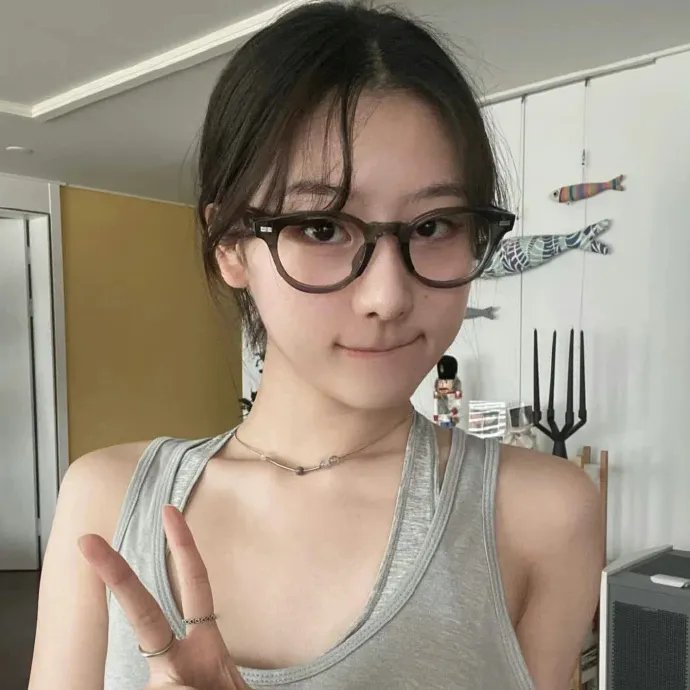 红色八爪女