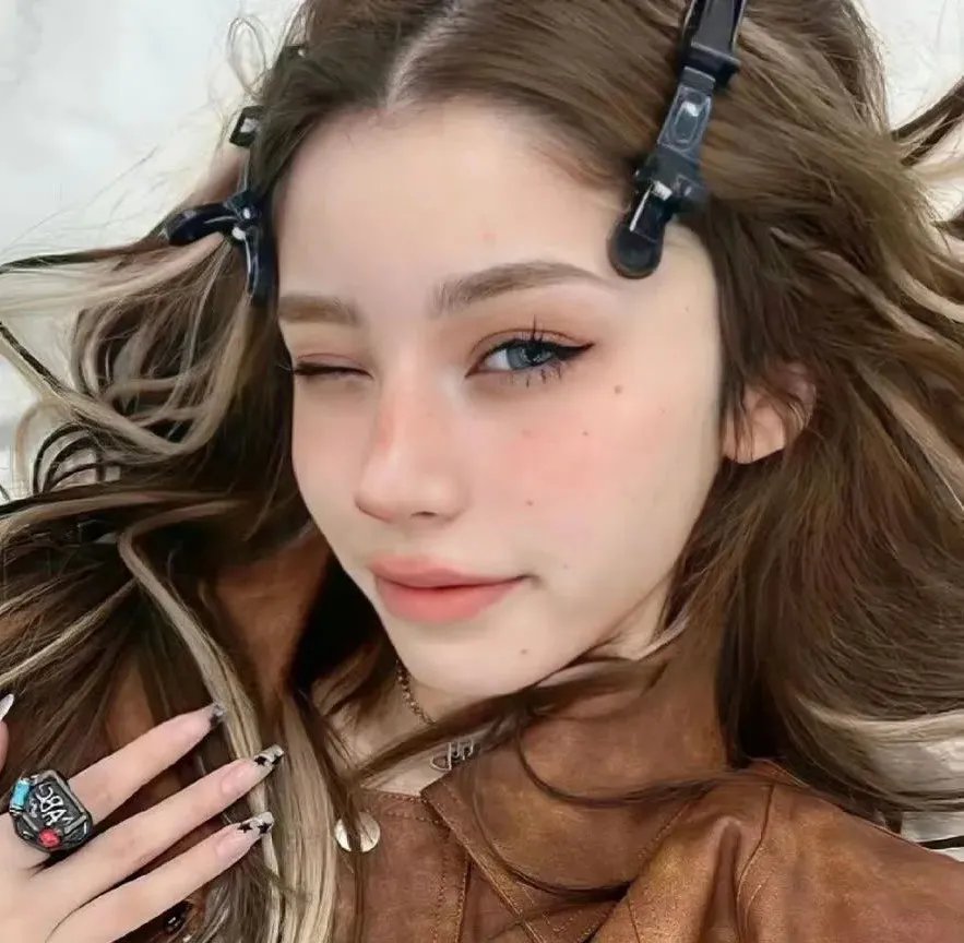 街头圣女